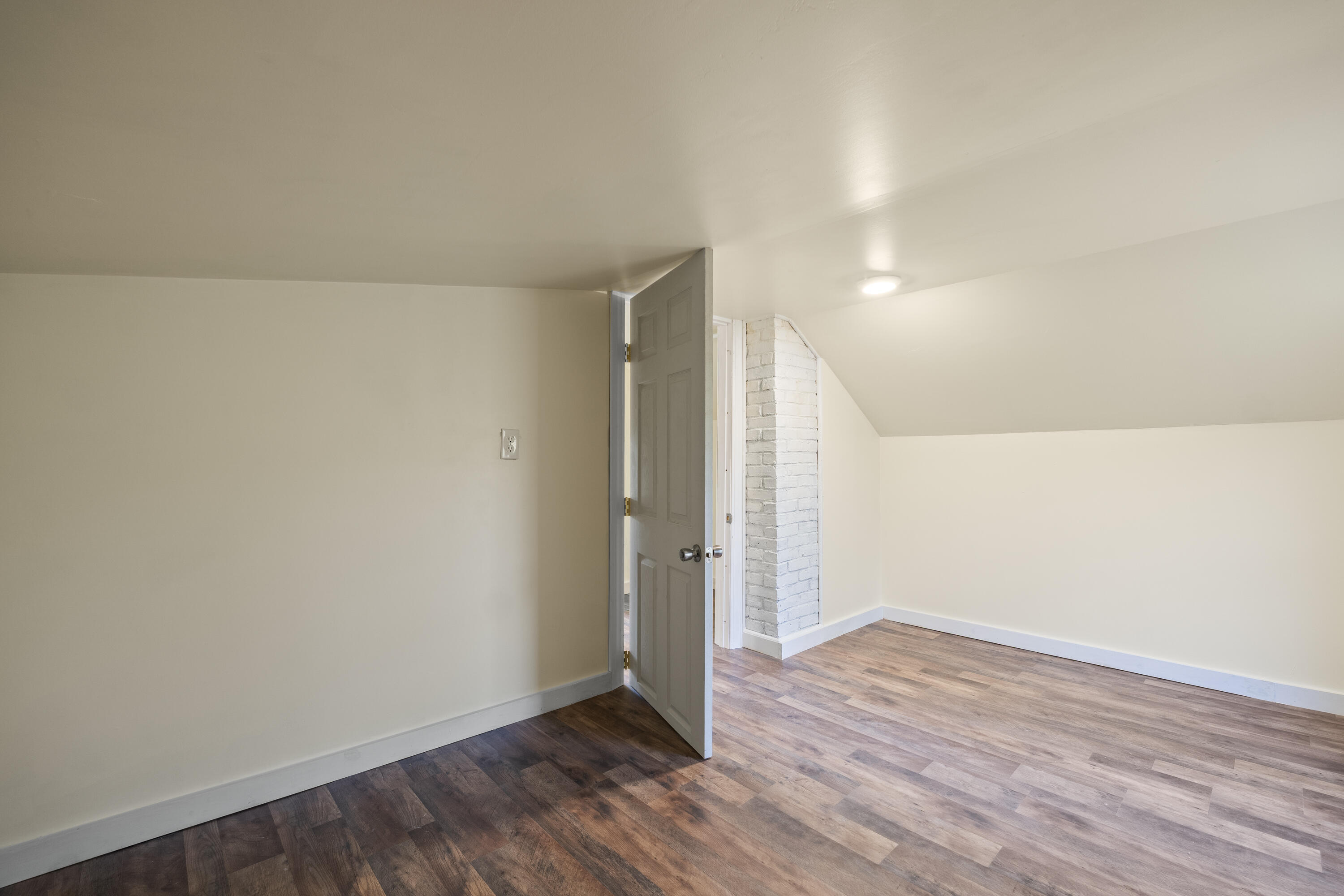 441 Middle Road Woolwich ME 04579