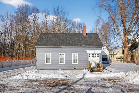 86 Turner Street Buckfield ME 04220