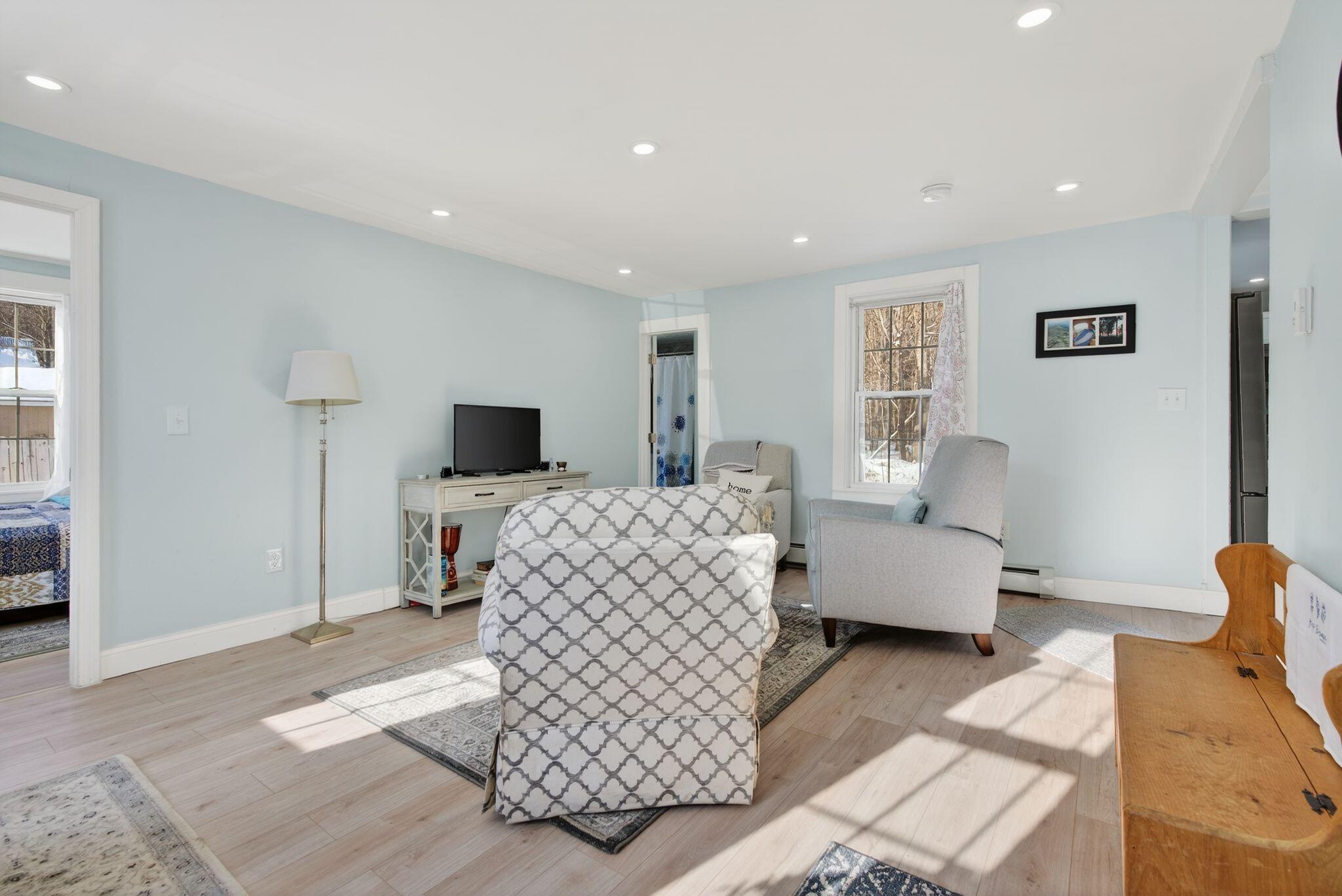 86 Turner Street Buckfield ME 04220