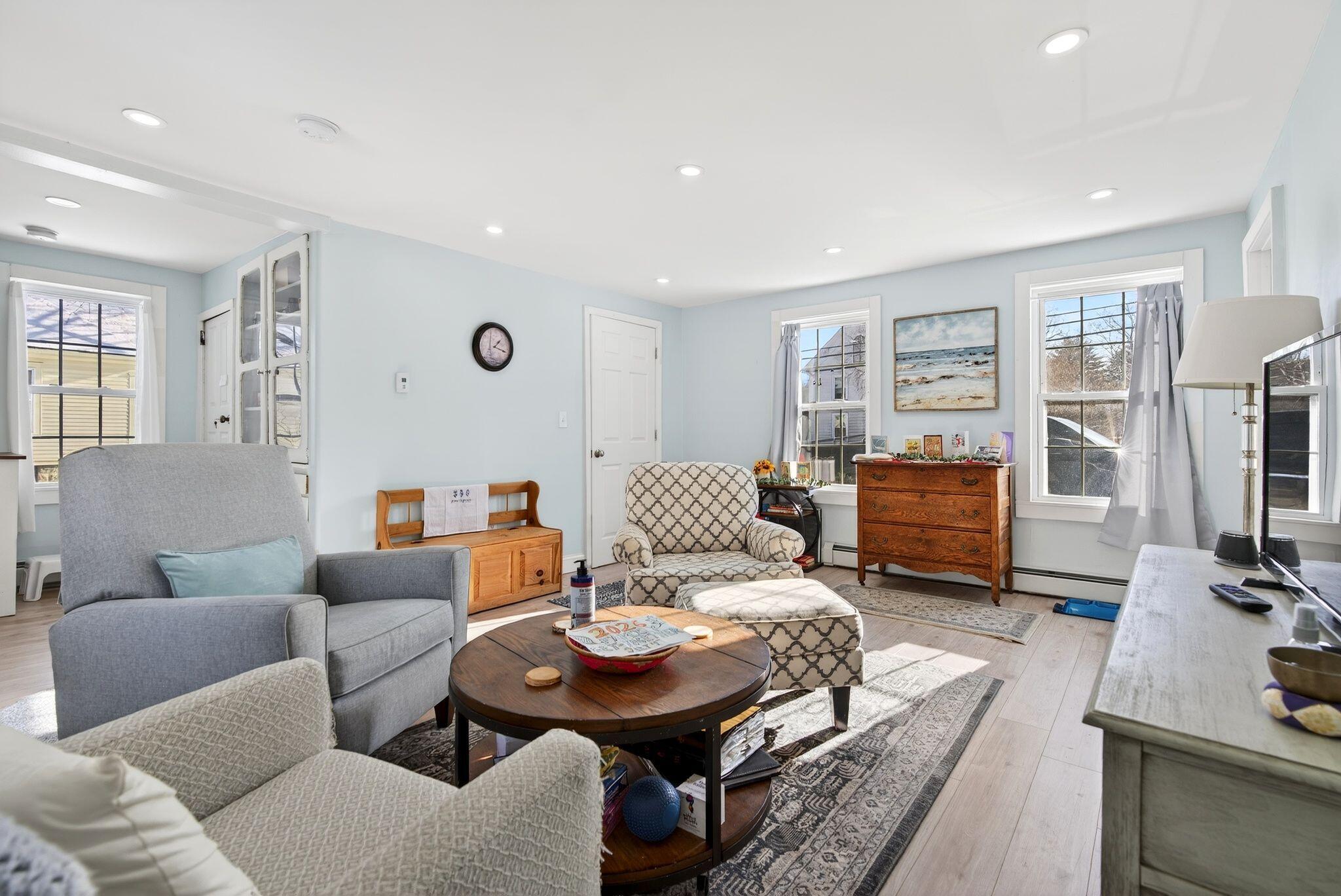 86 Turner Street Buckfield ME 04220