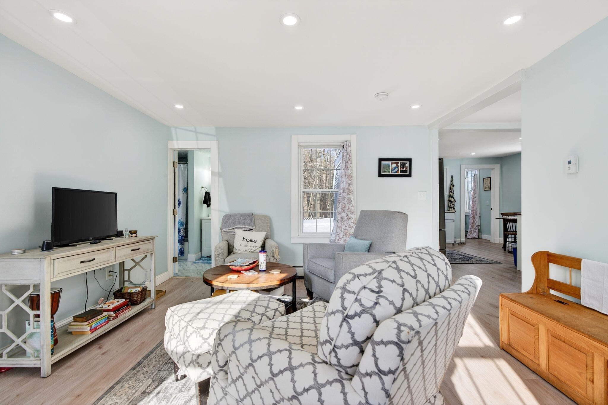 86 Turner Street Buckfield ME 04220