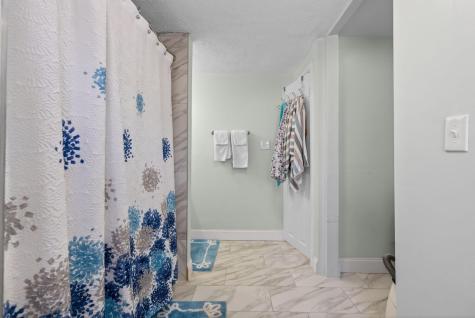 86 Turner Street Buckfield ME 04220