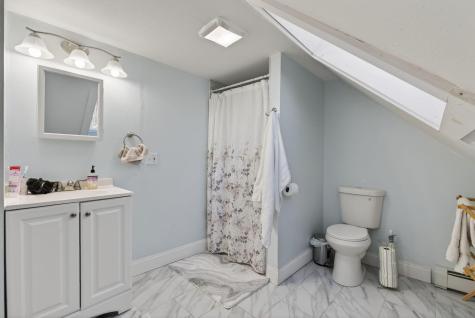 86 Turner Street Buckfield ME 04220