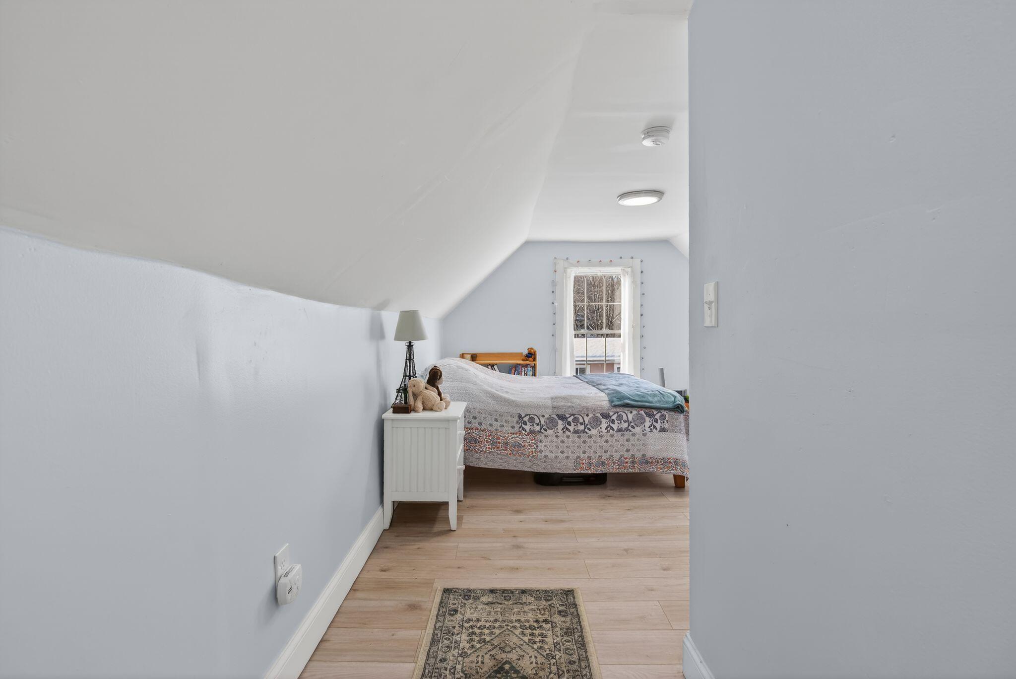 86 Turner Street Buckfield ME 04220