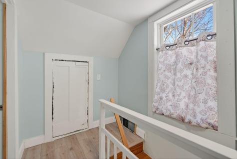 86 Turner Street Buckfield ME 04220