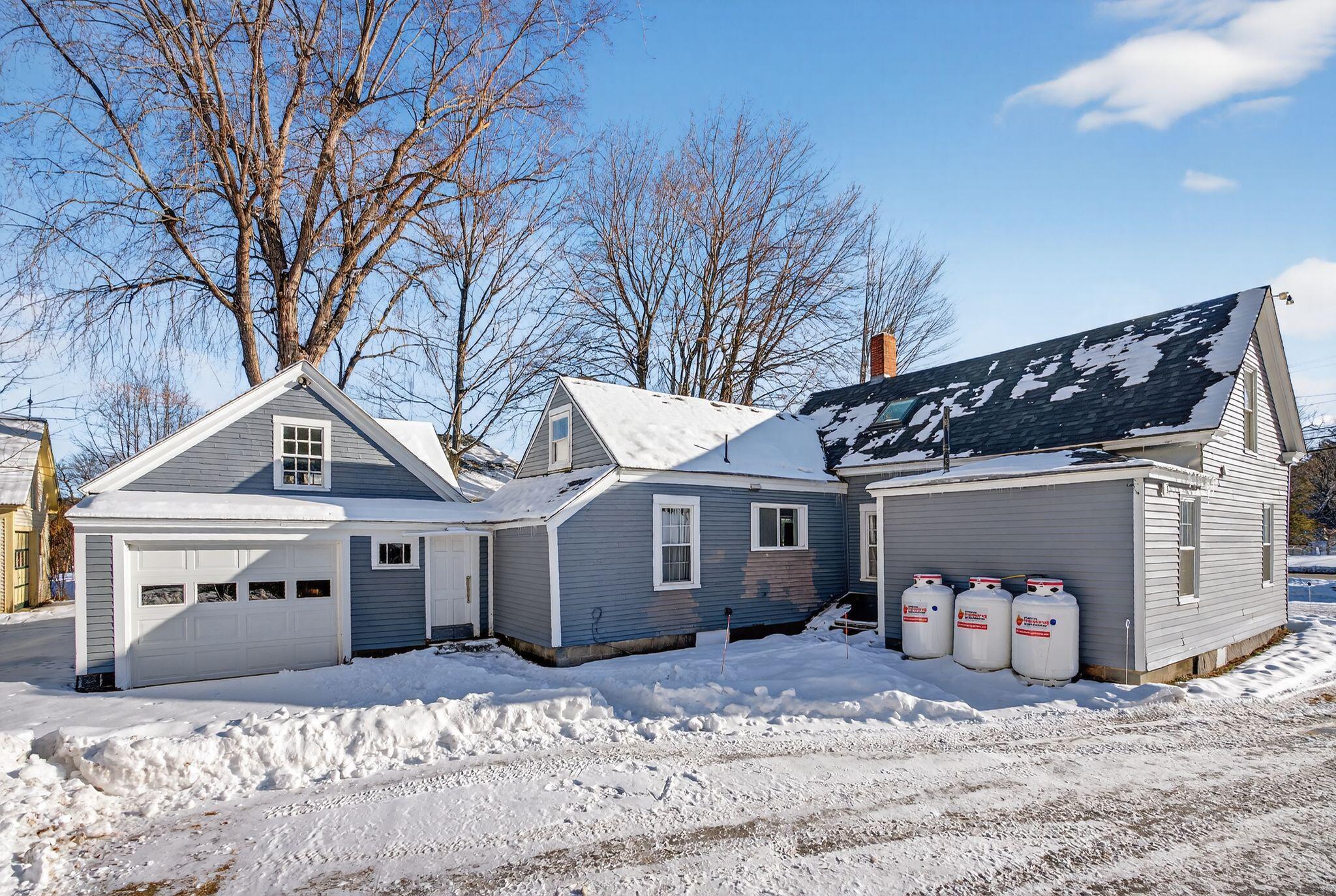 86 Turner Street Buckfield ME 04220