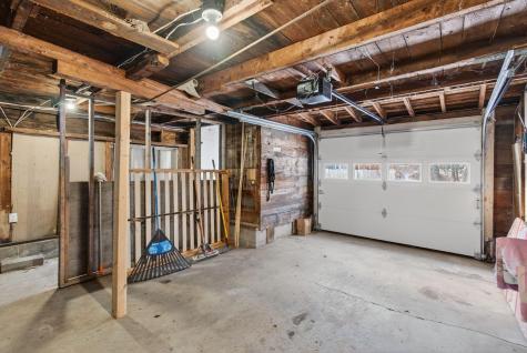 86 Turner Street Buckfield ME 04220