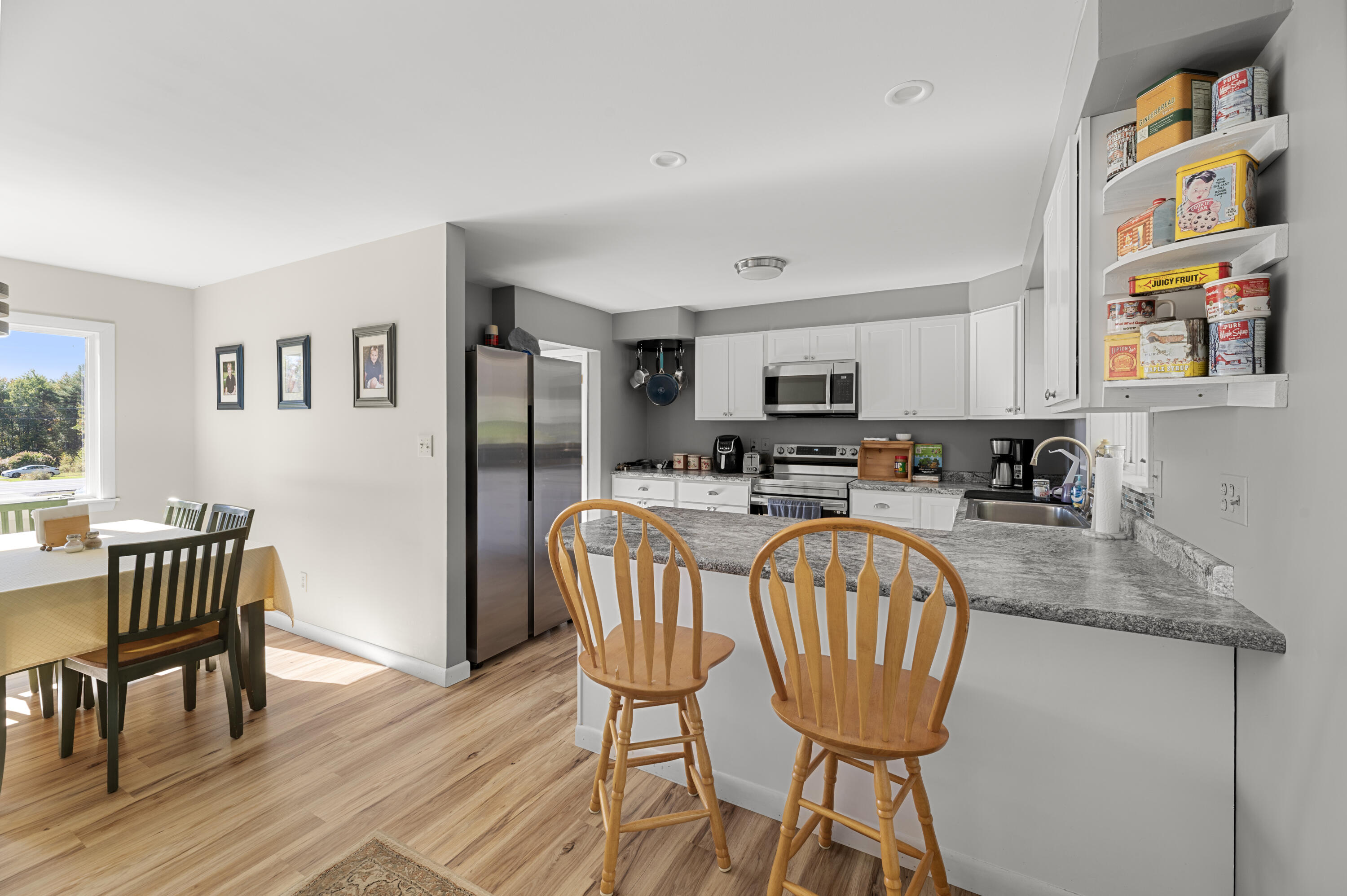 87 N Road Detroit ME 04929