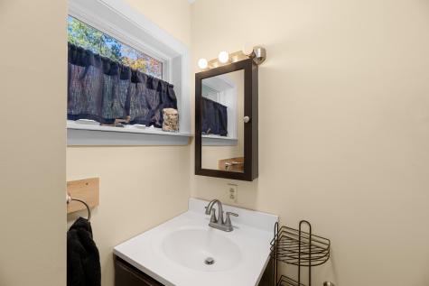 87 N Road Detroit ME 04929