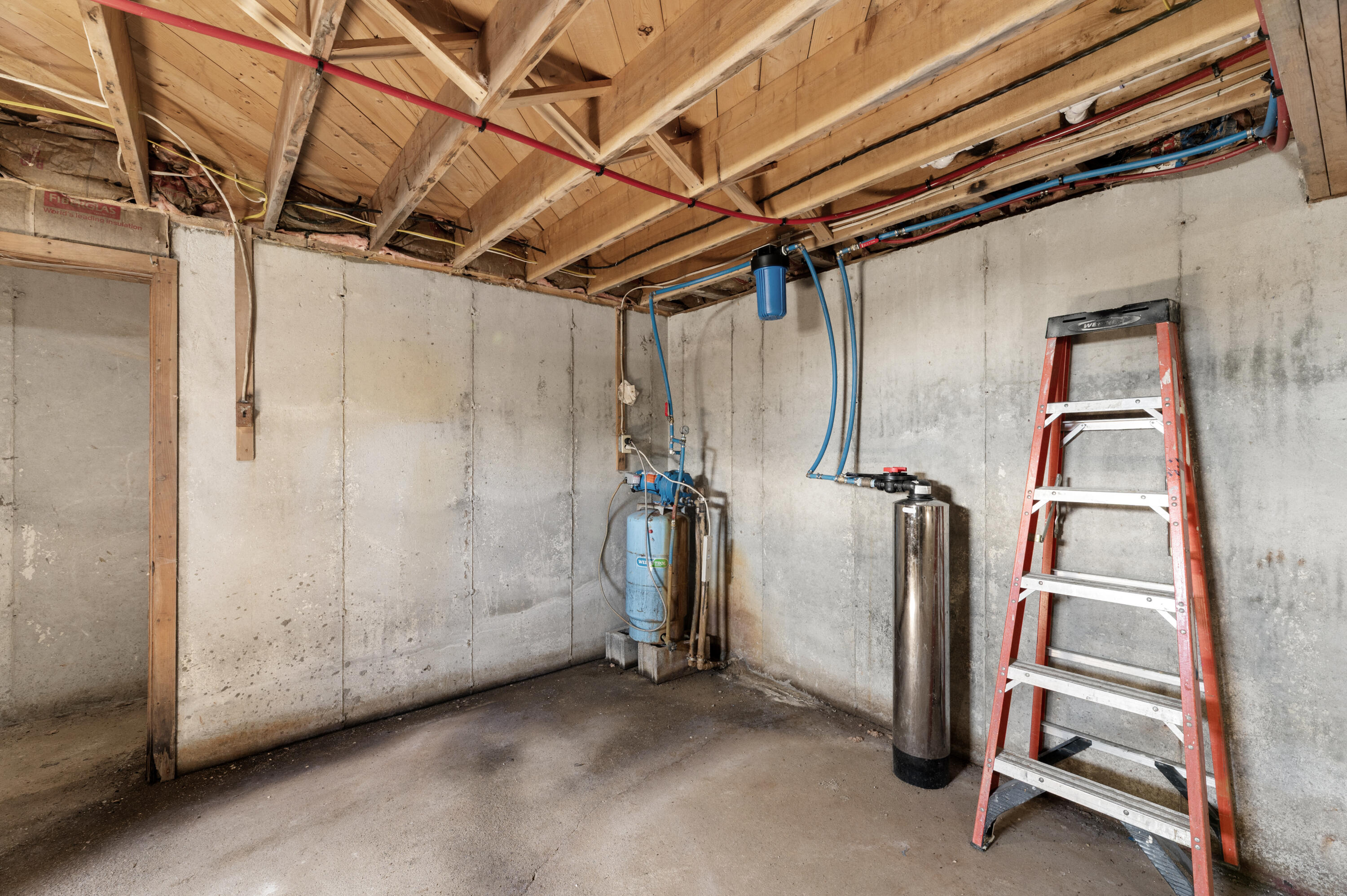 87 N Road Detroit ME 04929