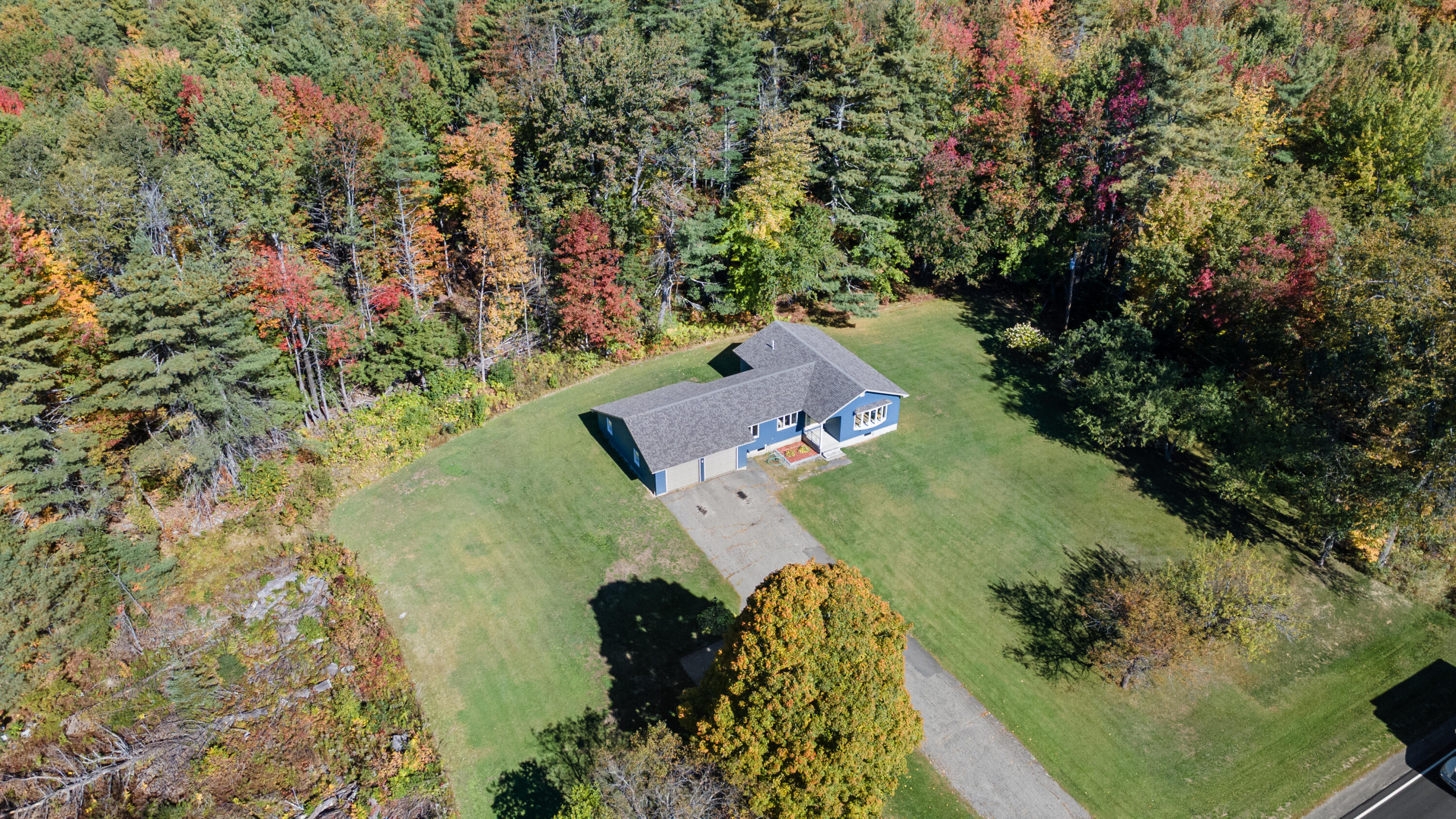 87 N Road Detroit ME 04929