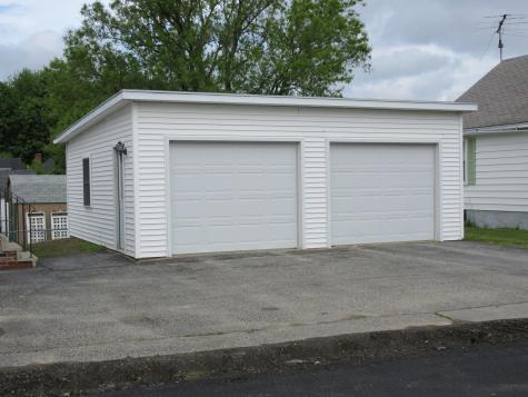 22 Boston Avenue Lewiston ME 04240