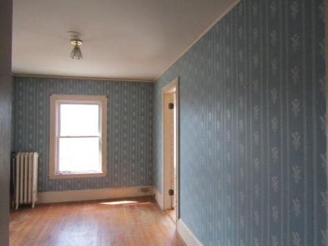 49 Pearl Street Augusta ME 04330