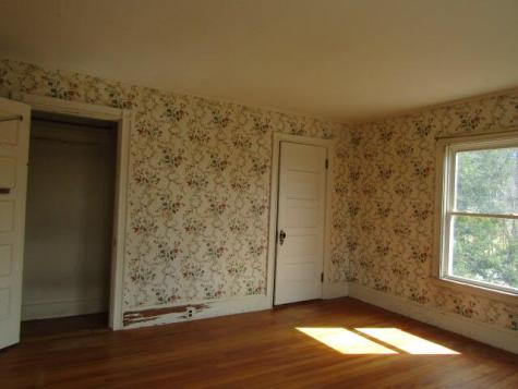 49 Pearl Street Augusta ME 04330