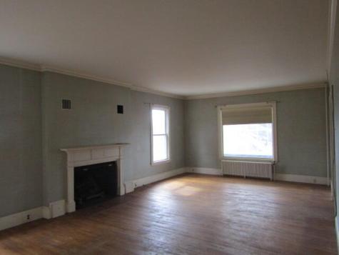 49 Pearl Street Augusta ME 04330