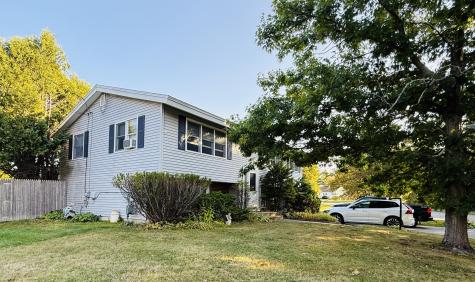 6 Lorraine Avenue Brewer ME 04412