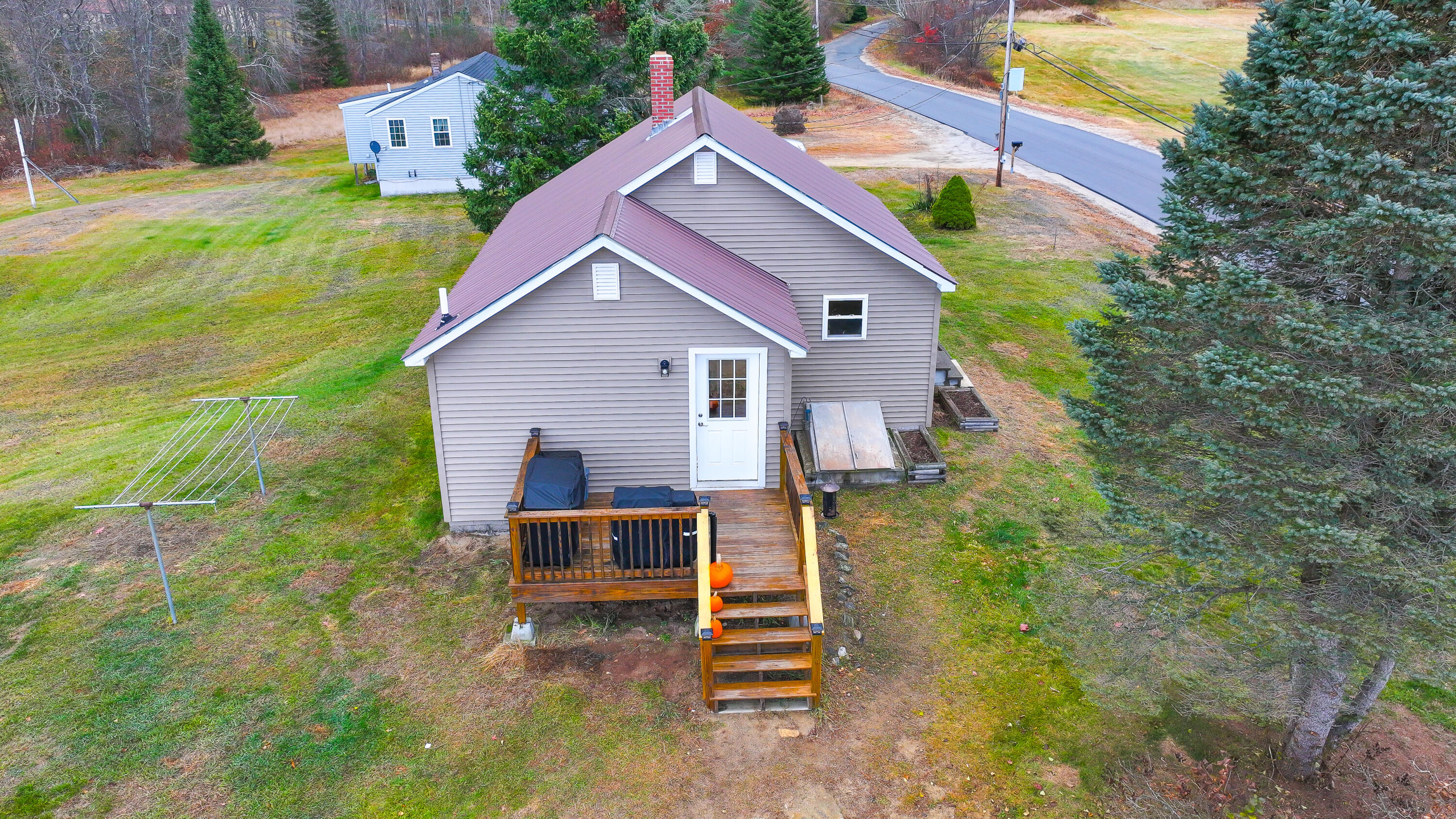 30 E Buckfield Road Buckfield ME 04220