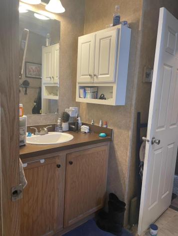 8 Hemlock Street Lebanon ME 04027