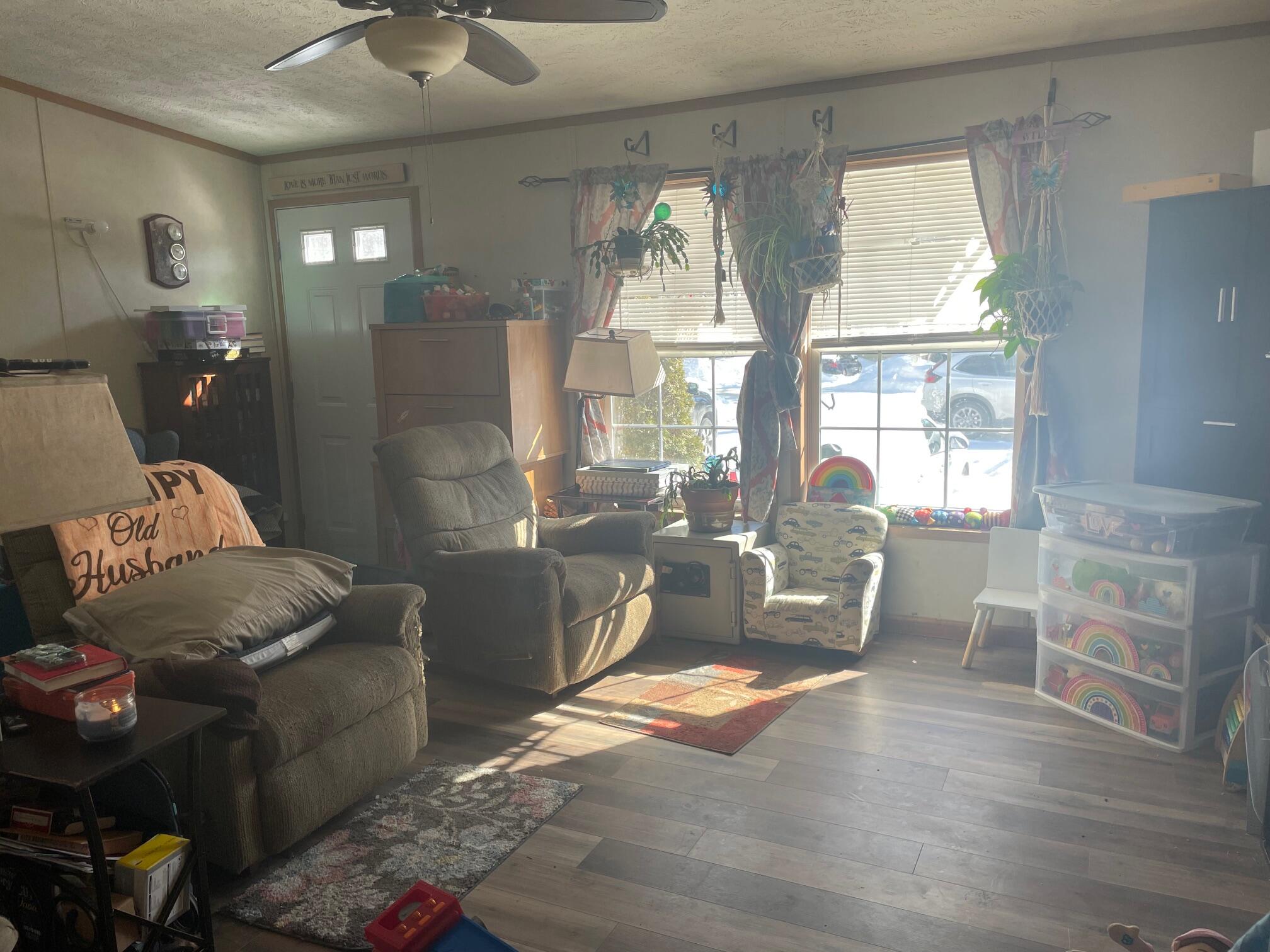 8 Hemlock Street Lebanon ME 04027