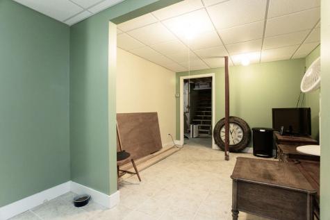 99 Pulsifer Road Poland ME 04274