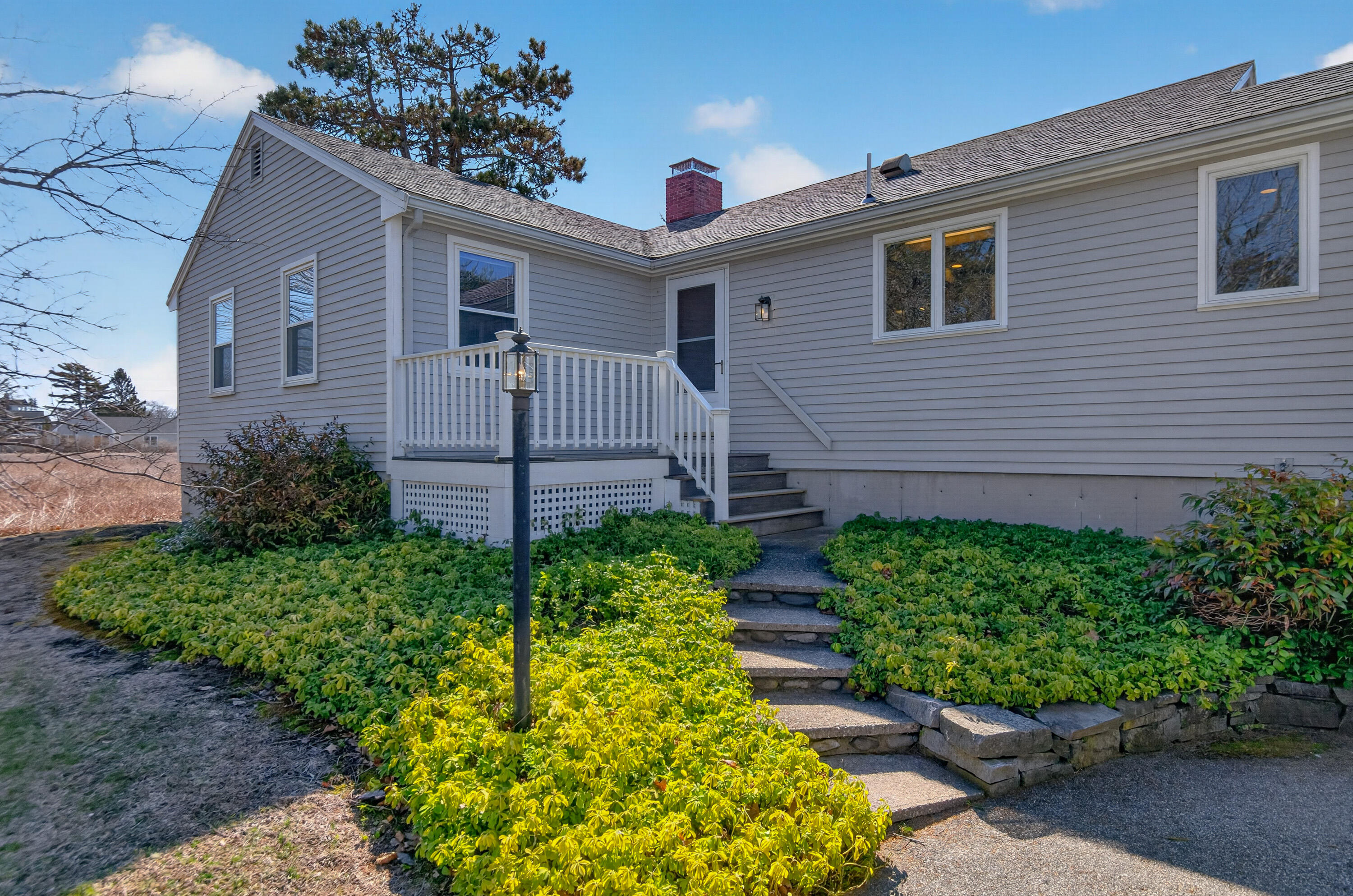 32 Bowery Beach Road Cape Elizabeth ME 04107
