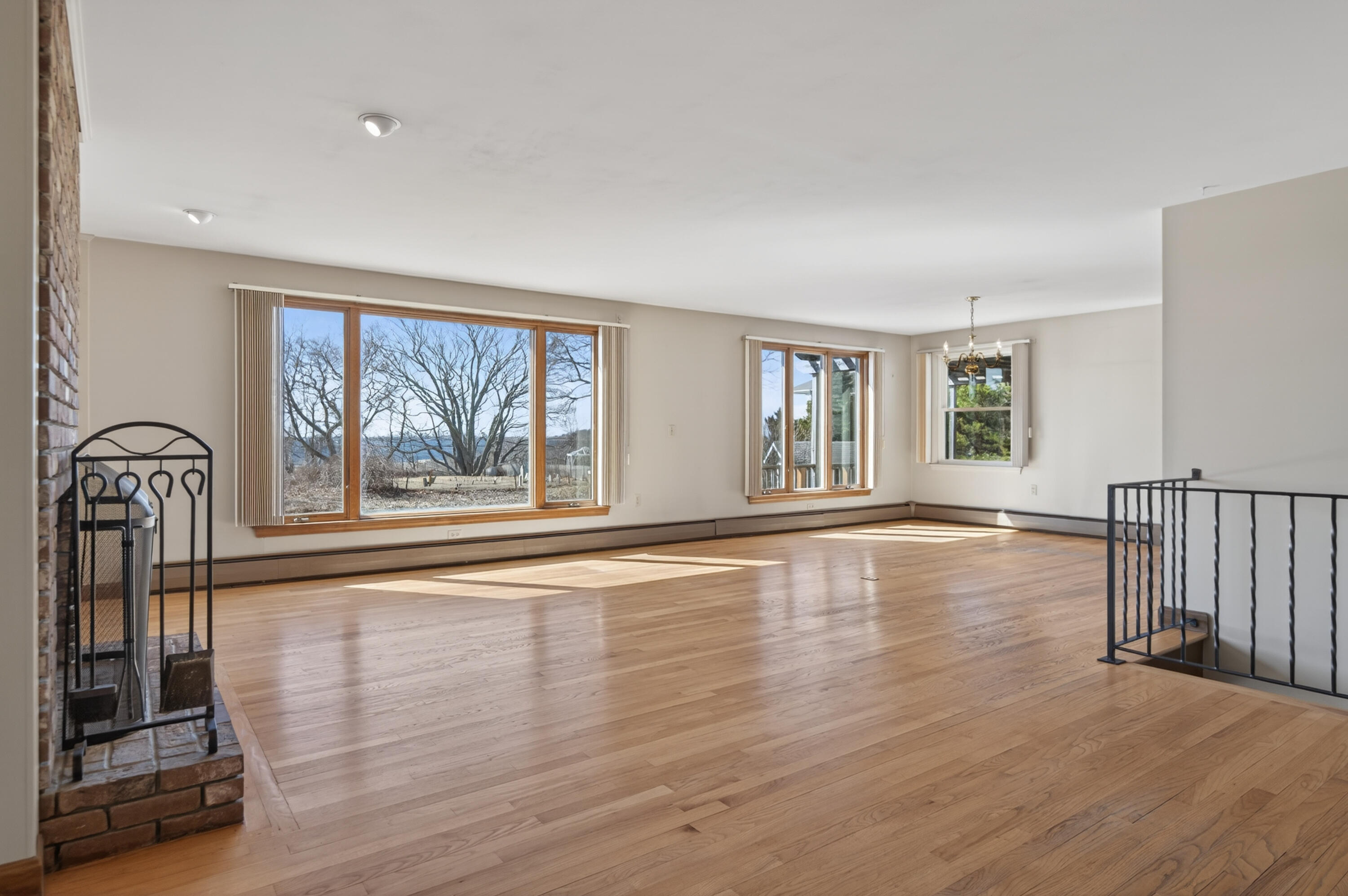 32 Bowery Beach Road Cape Elizabeth ME 04107