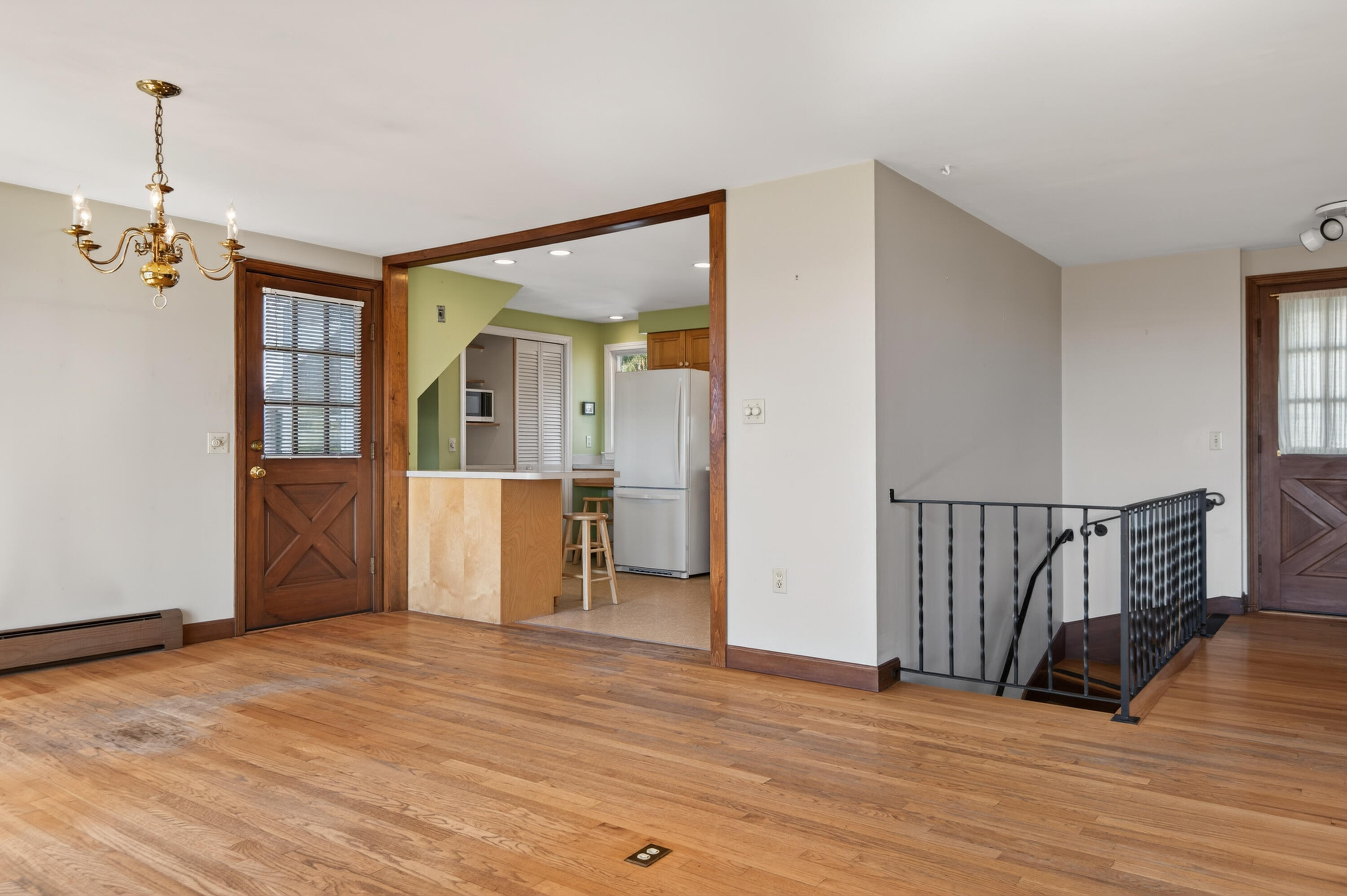 32 Bowery Beach Road Cape Elizabeth ME 04107