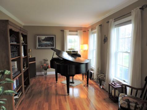 13 Rockland Court Brewer ME 04412