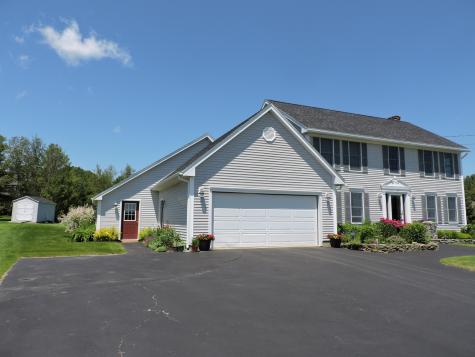 13 Rockland Court Brewer ME 04412