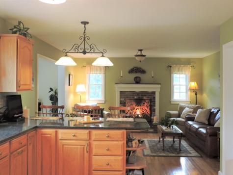 13 Rockland Court Brewer ME 04412