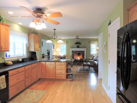 13 Rockland Court Brewer ME 04412