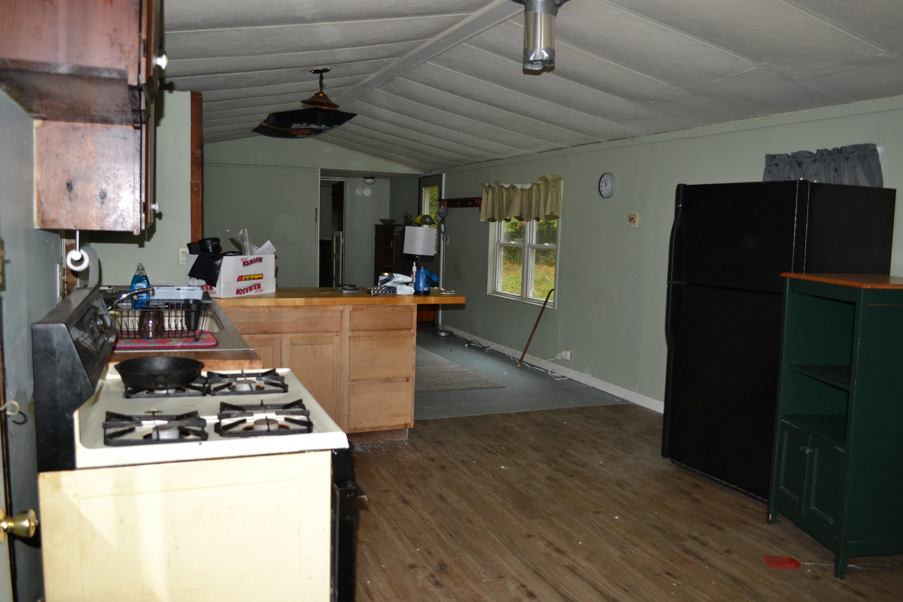 63 Beechnut Ridge Lane Bowdoinham ME 04008