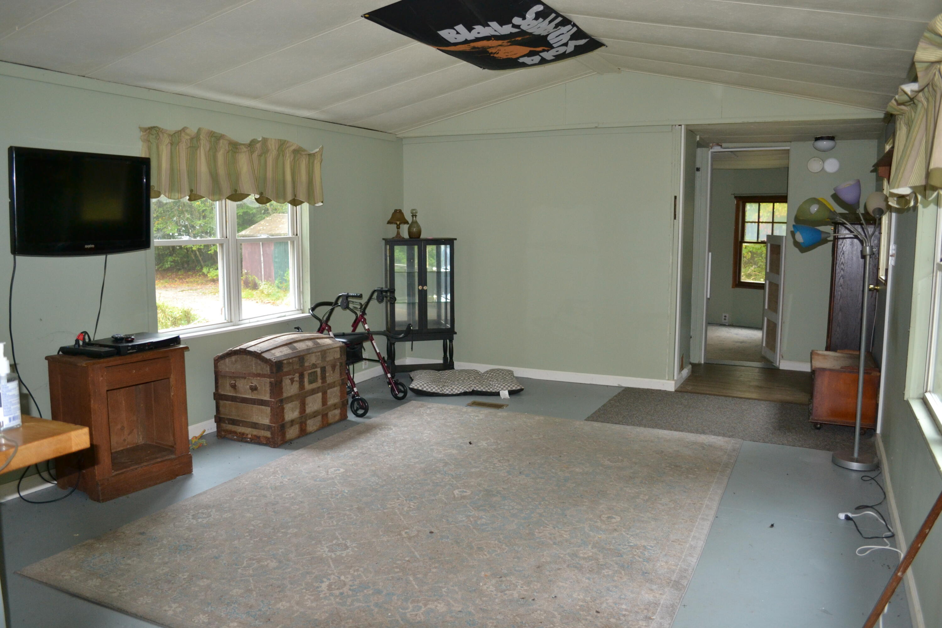 63 Beechnut Ridge Lane Bowdoinham ME 04008
