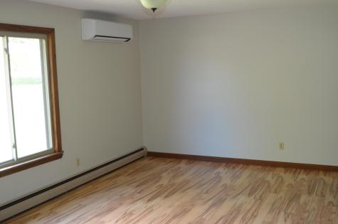 20 Ventura Street Lewiston ME 04240