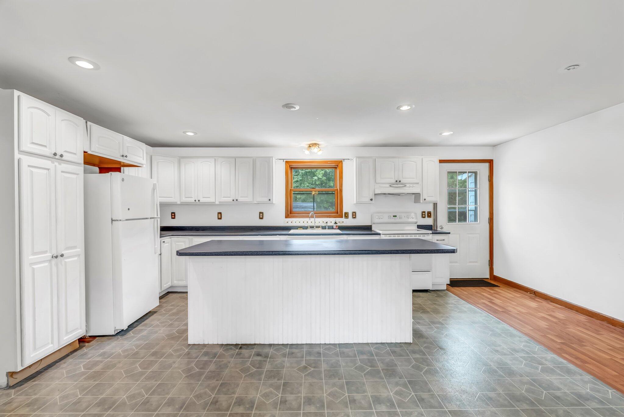8 Beech Hill Road Northport ME 04849