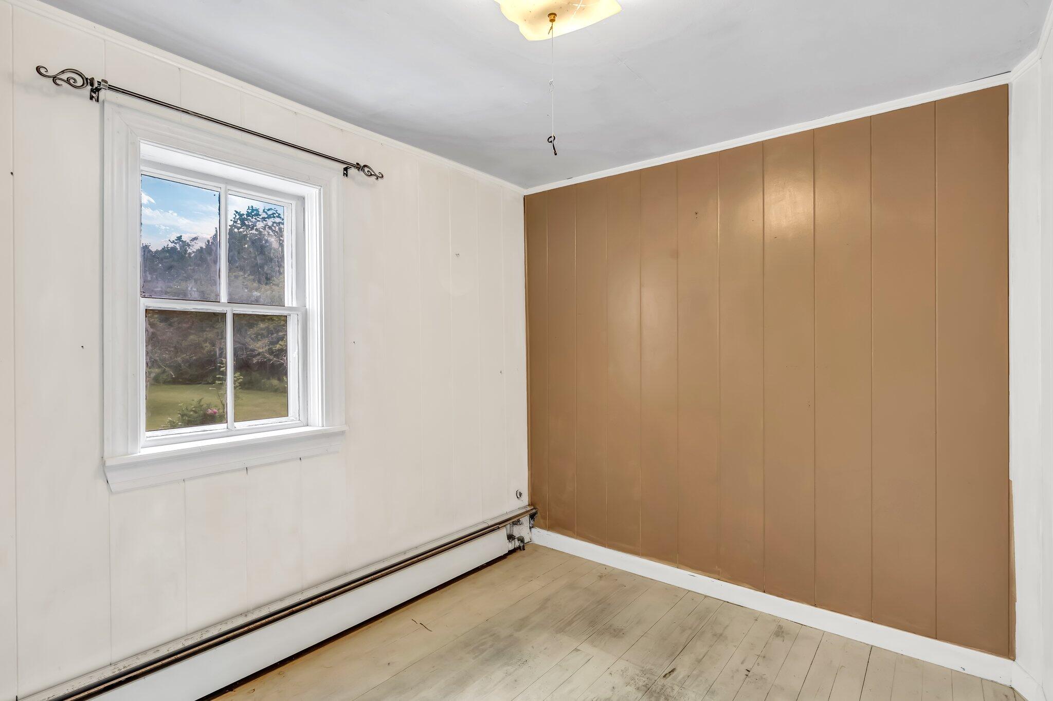 8 Beech Hill Road Northport ME 04849