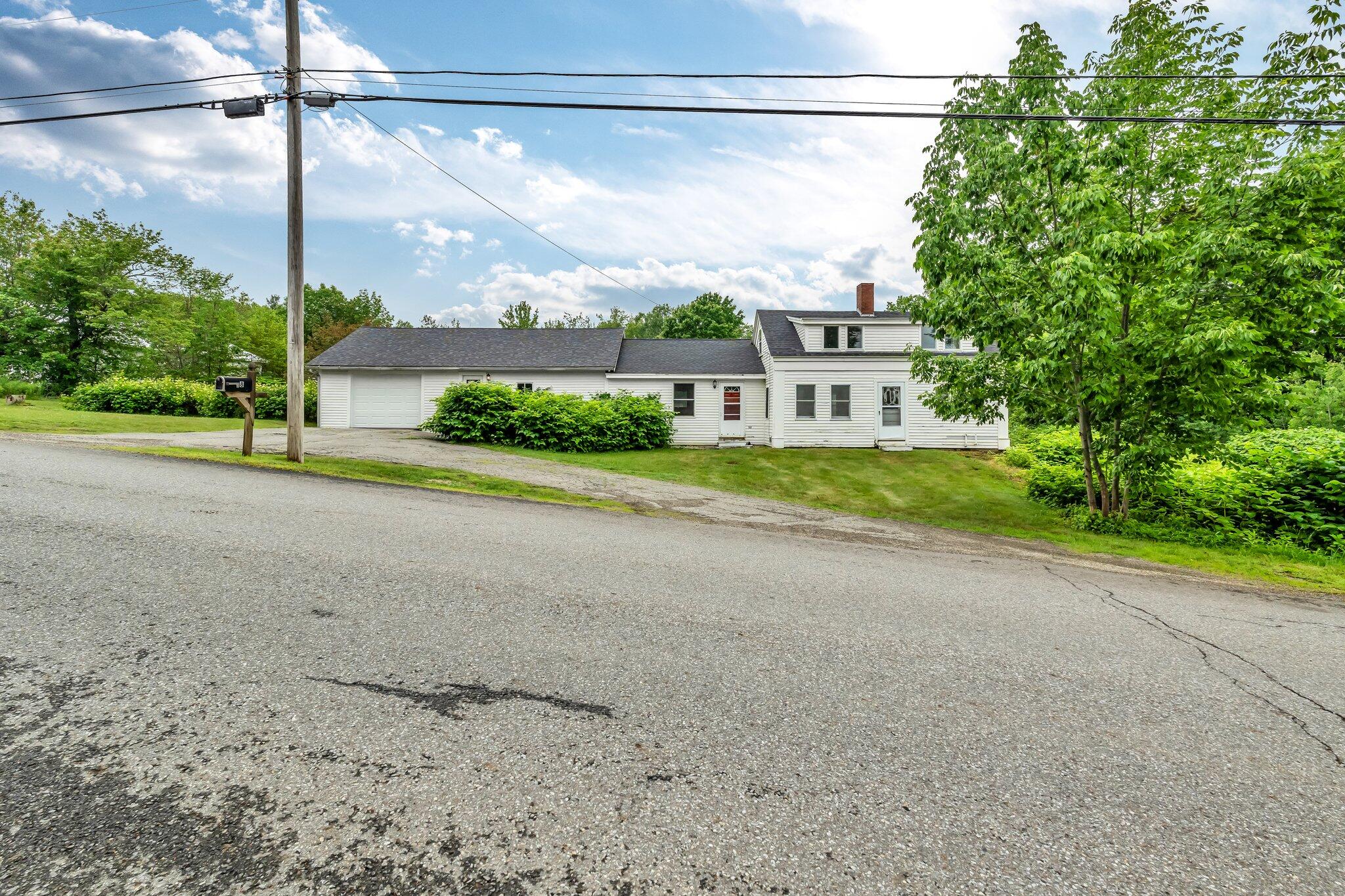 8 Beech Hill Road Northport ME 04849