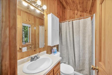 52 Carters Cove Lane Surry ME 04684