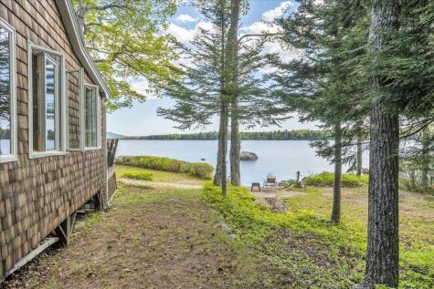 52 Carters Cove Lane Surry ME 04684