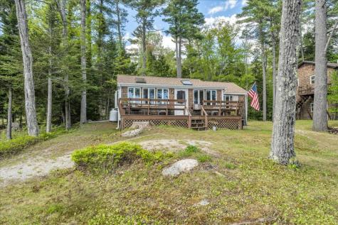 52 Carters Cove Lane Surry ME 04684