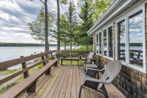 52 Carters Cove Lane Surry ME 04684