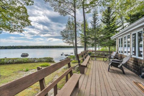 52 Carters Cove Lane Surry ME 04684