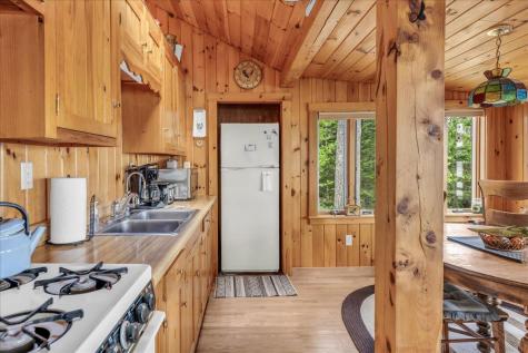 52 Carters Cove Lane Surry ME 04684