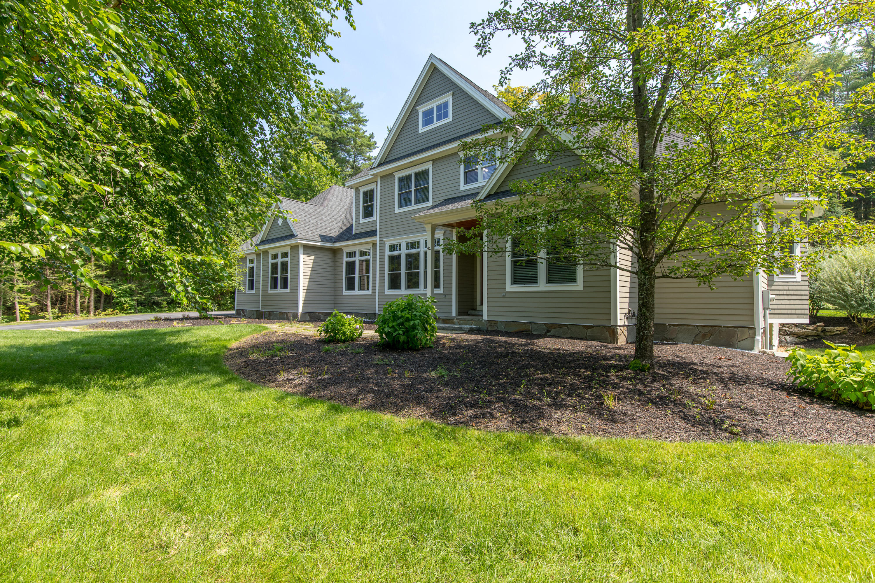 41 Fieldstone Lane Falmouth ME 04105