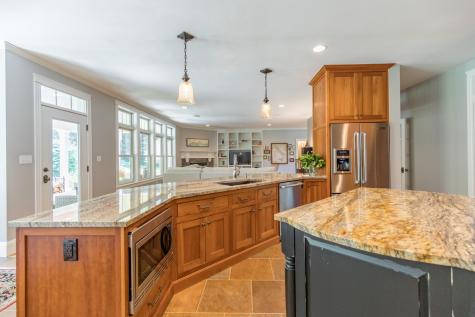 41 Fieldstone Lane Falmouth ME 04105