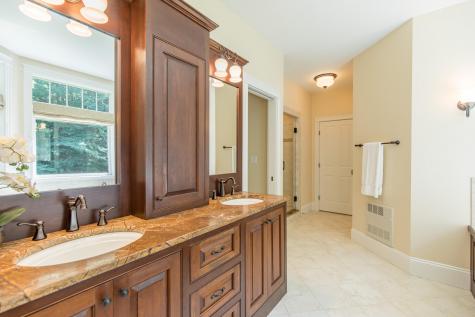 41 Fieldstone Lane Falmouth ME 04105