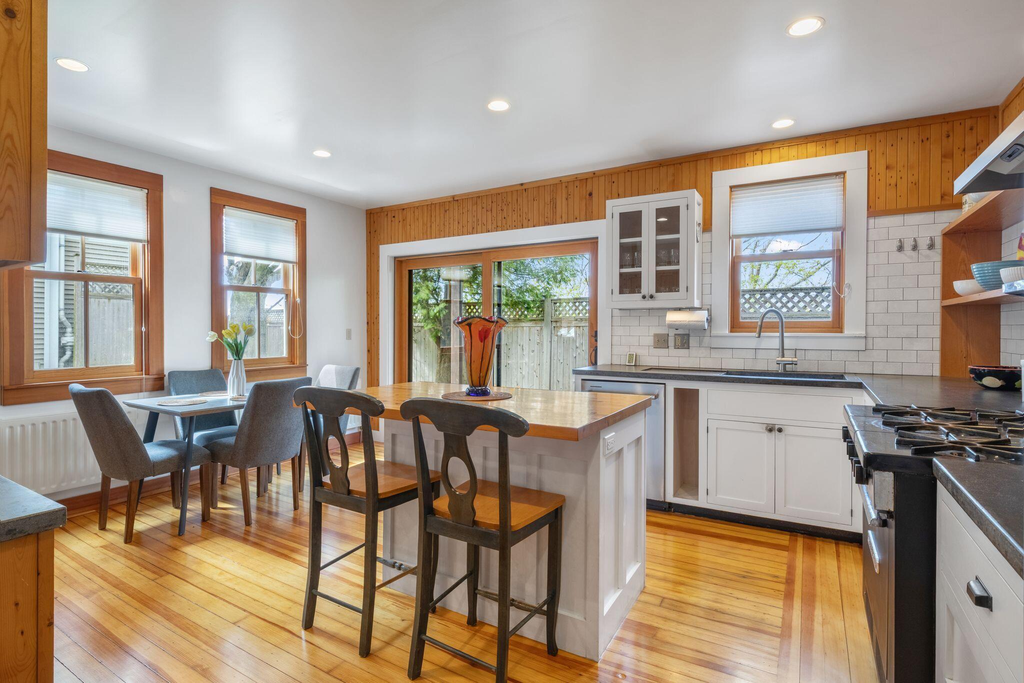 116 Sheridan Street Portland ME 04101