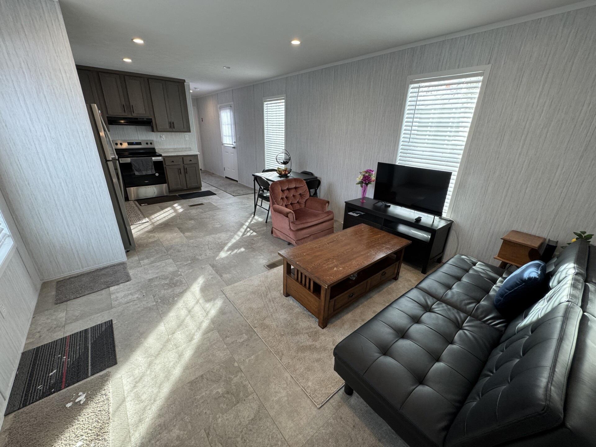 17 Macleod Lane Belfast ME 04915