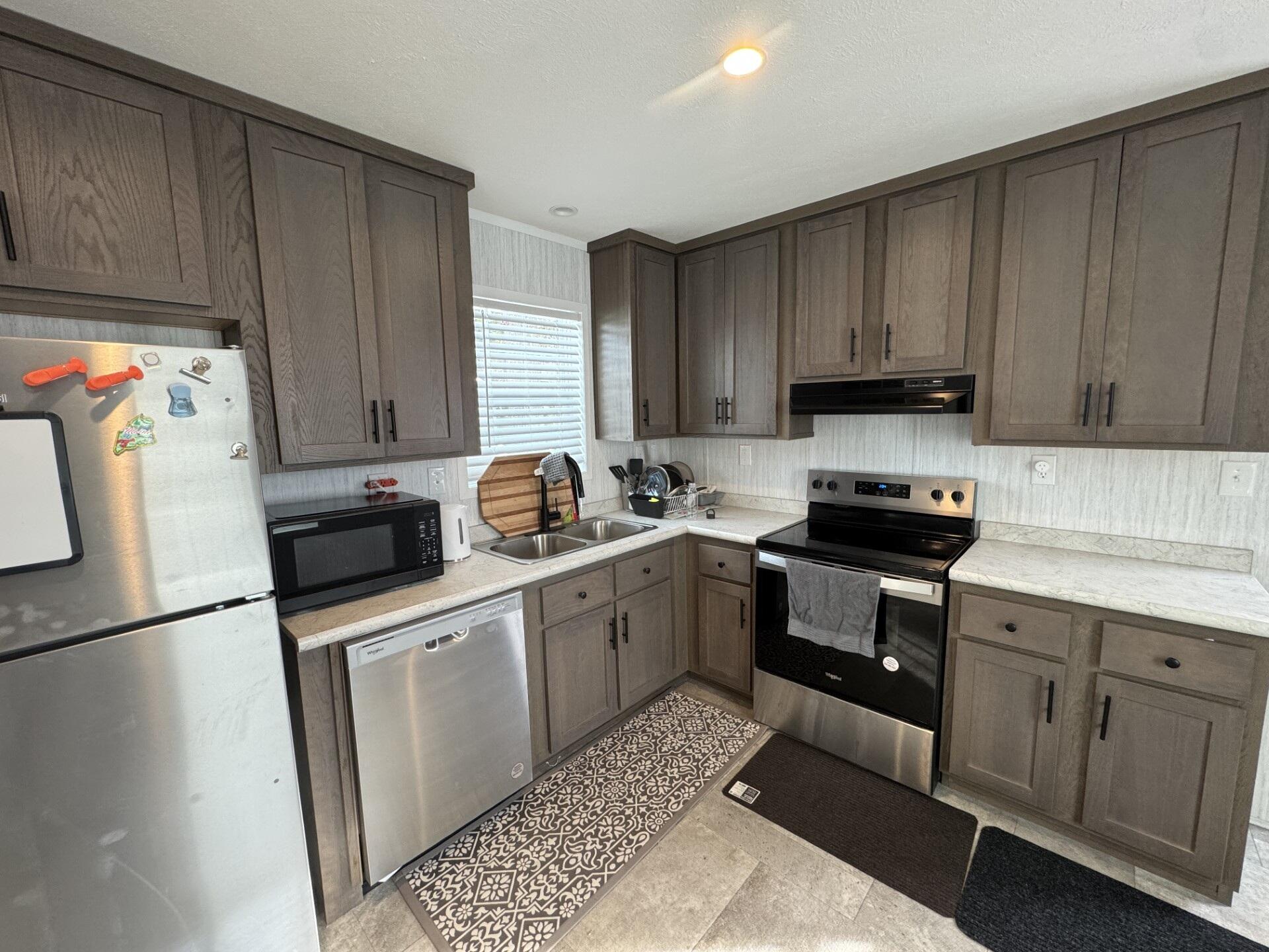 17 Macleod Lane Belfast ME 04915