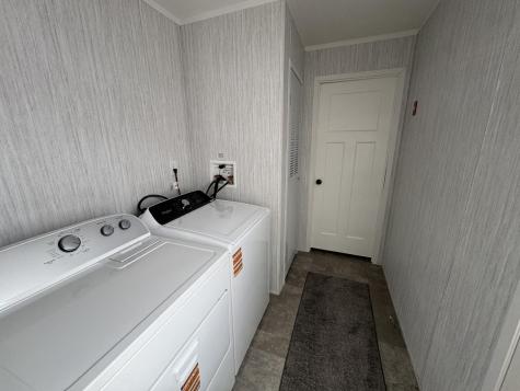 17 Macleod Lane Belfast ME 04915